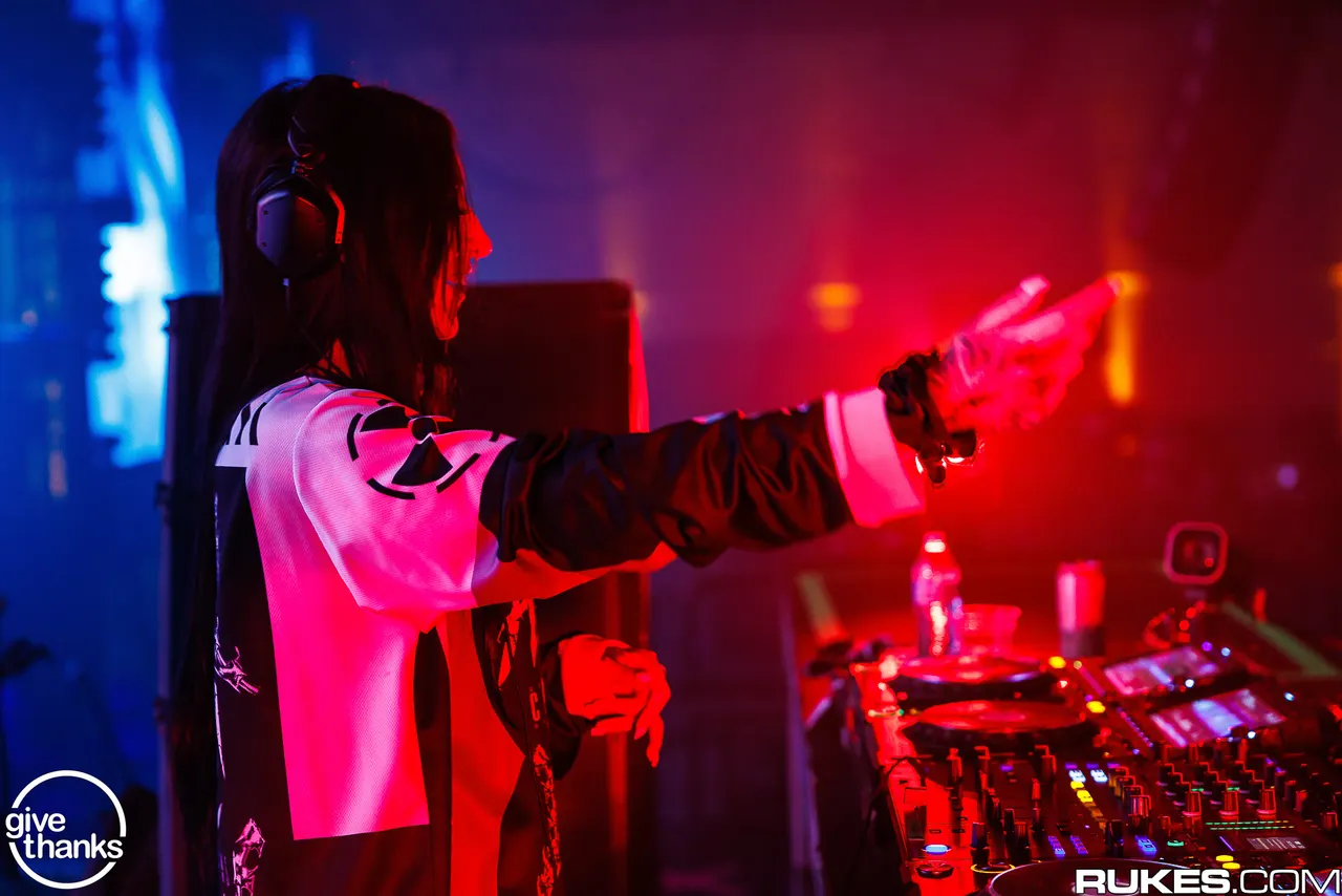 Give Thanks 2025 at San Jose Convention Center, Friday · November 28. Photograph 11 by Rukes.