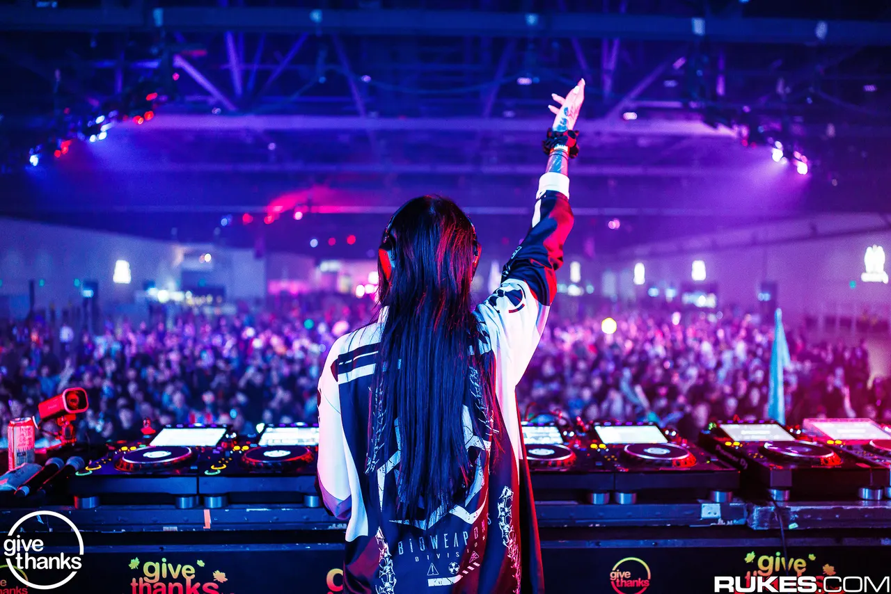 Give Thanks 2025 at San Jose Convention Center, Friday · November 28. Photograph 13 by Rukes.